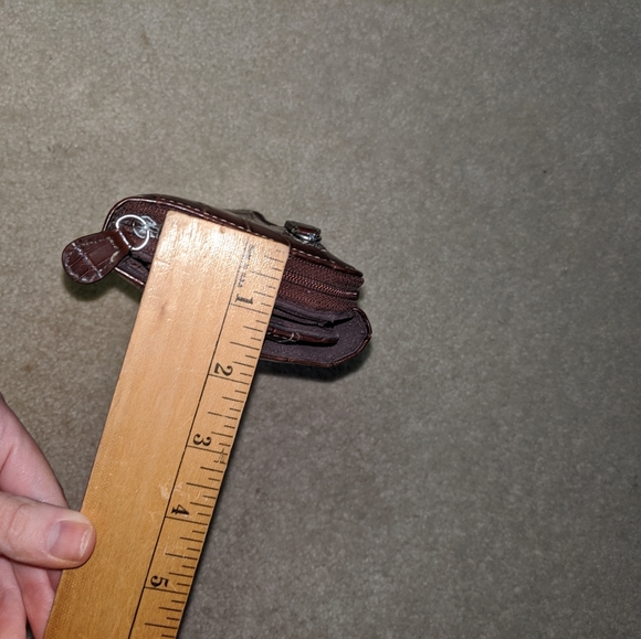 Liz claiborne wallet - Picture 13 of 15